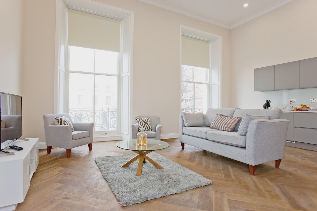Photo of Livingroom in Earl's Court