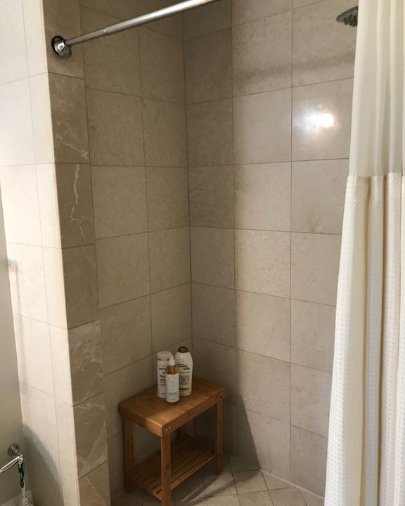 Photo of Bathroom in Shaw