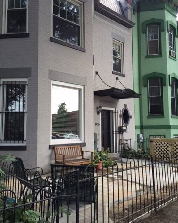 Photo of Buildings in Shaw