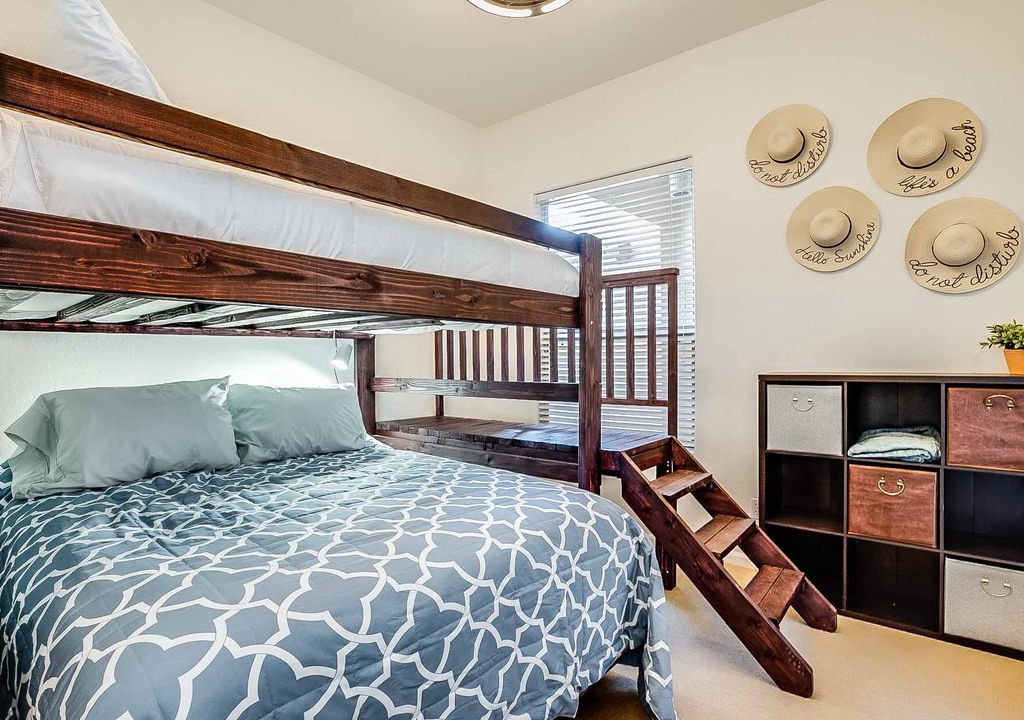 Photo of Bedroom in McDowell Mountain Ranch