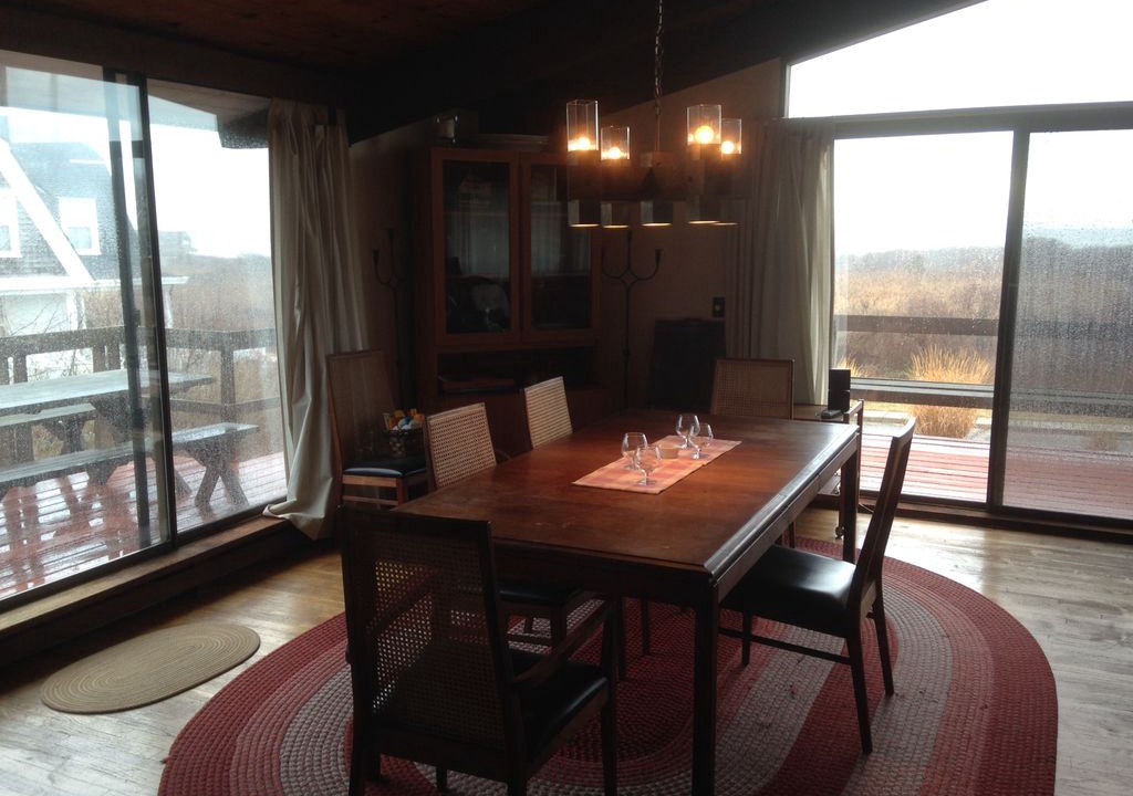 Photo of Livingroom in Weekapaug