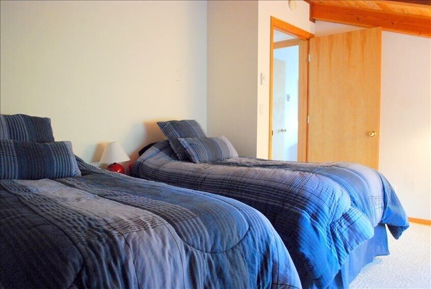 Photo of Bedroom in Manzanita