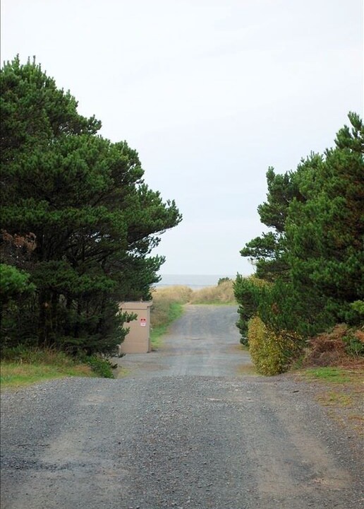 Photo of Others in Manzanita