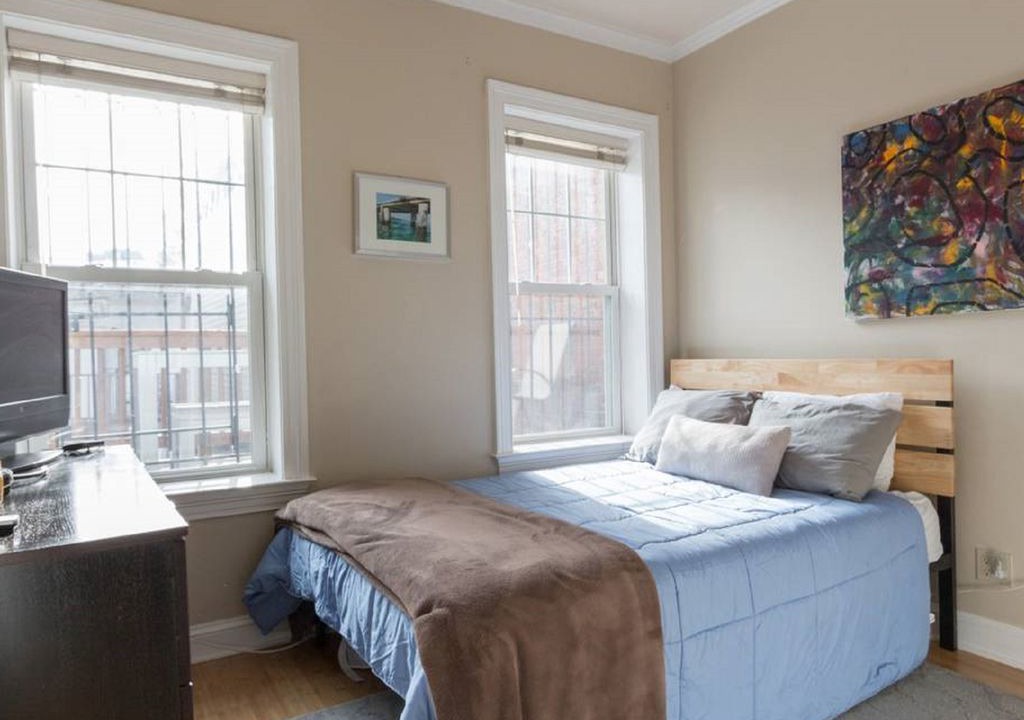 Photo of Bedroom in Shaw