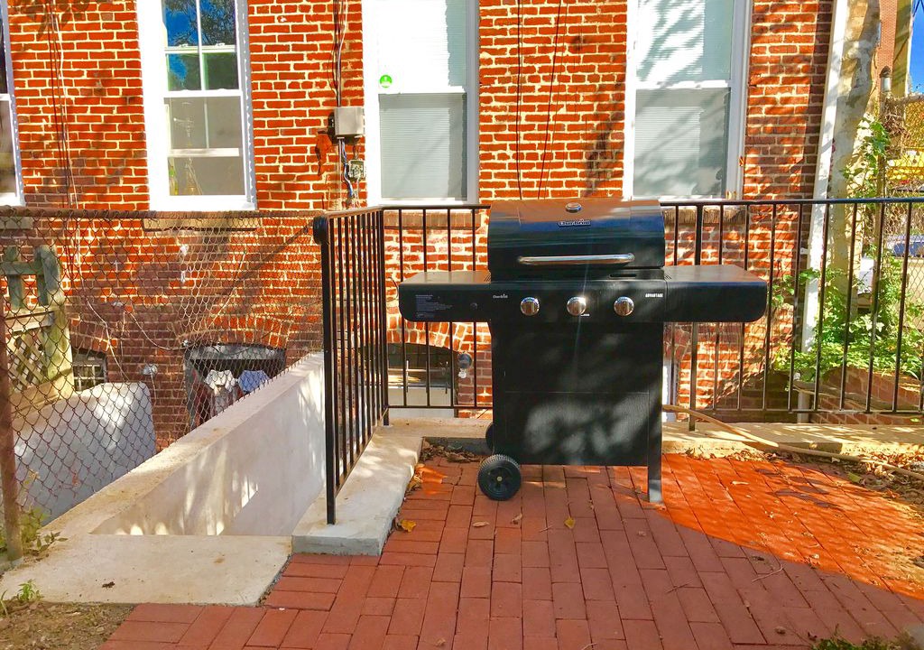 Photo of Others in Shaw