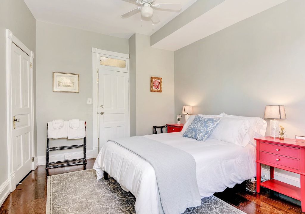Photo of Bedroom in Shaw