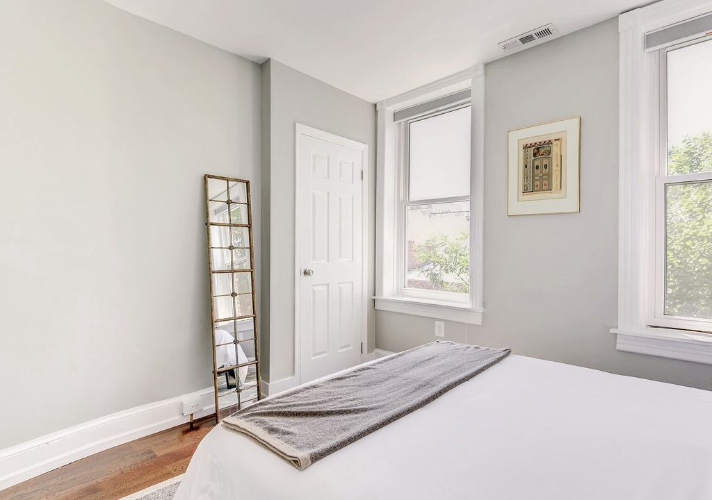 Photo of Bedroom in Shaw
