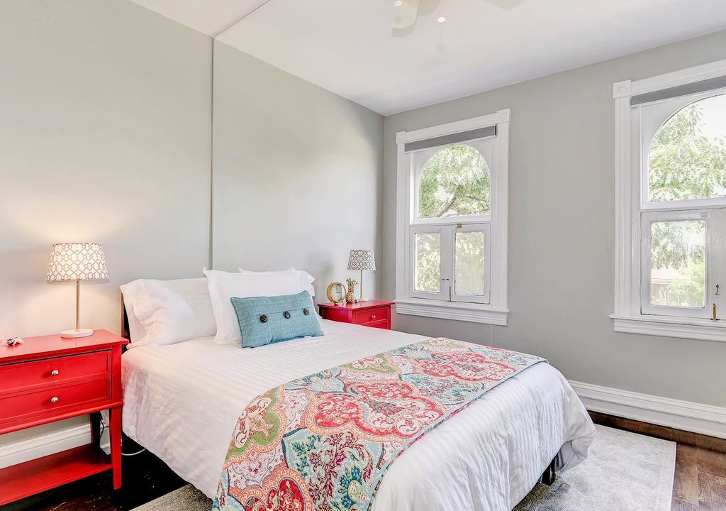 Photo of Bedroom in Shaw
