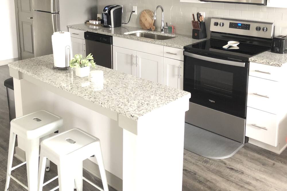Photo of Kitchen in Hurwood Heights