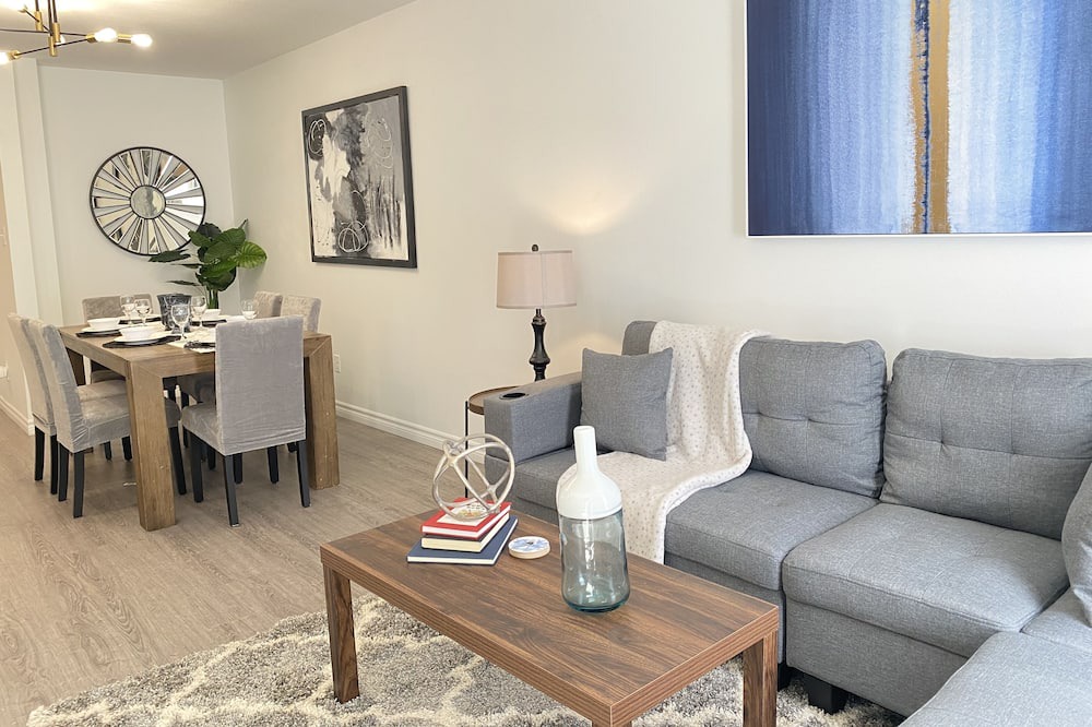 Photo of Livingroom in Kitchener