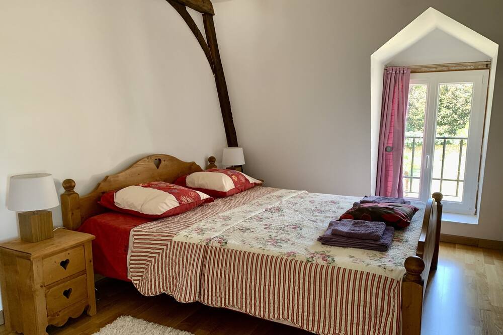 Photo of Bedroom in Bailleau-l'Eveque