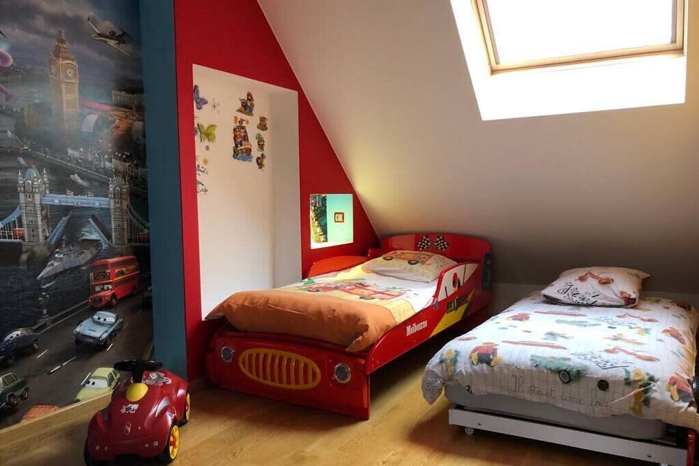 Photo of Bedroom in Bailleau-l'Eveque