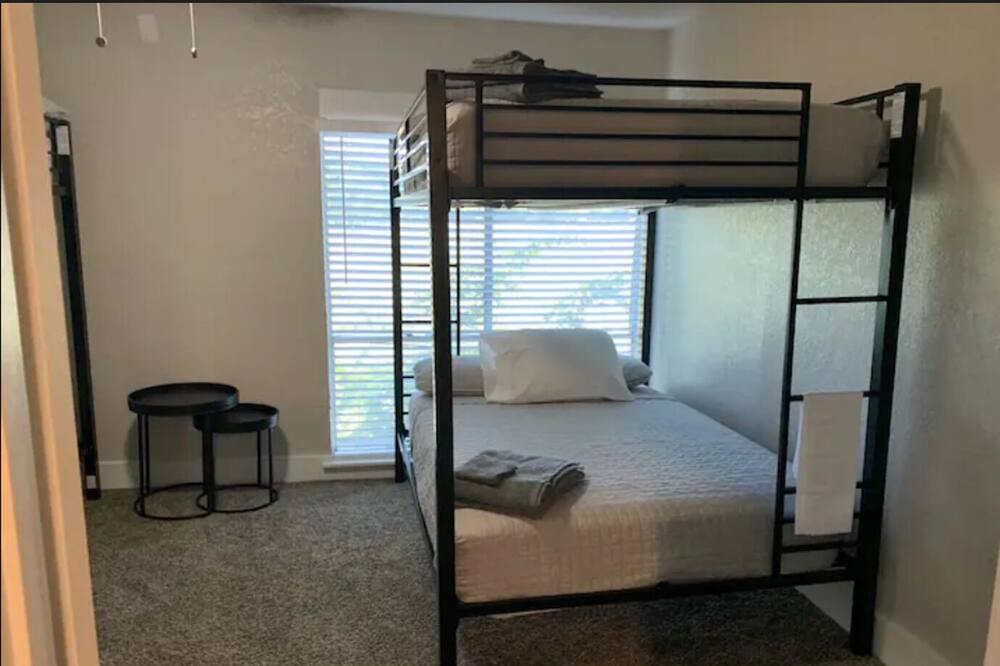Photo of Bedroom in Arlington