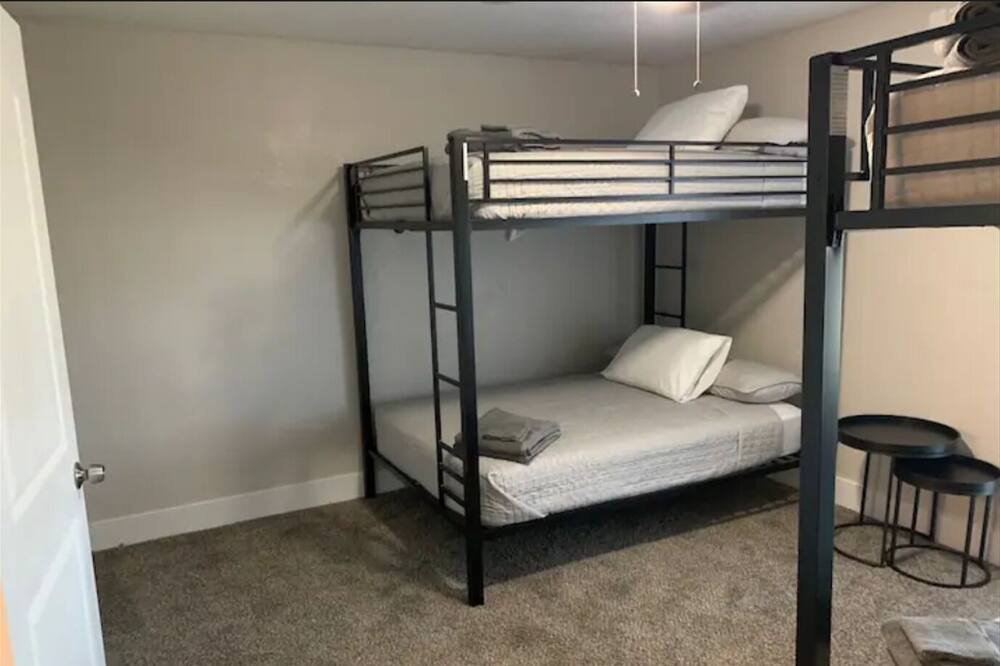 Photo of Bedroom in Arlington
