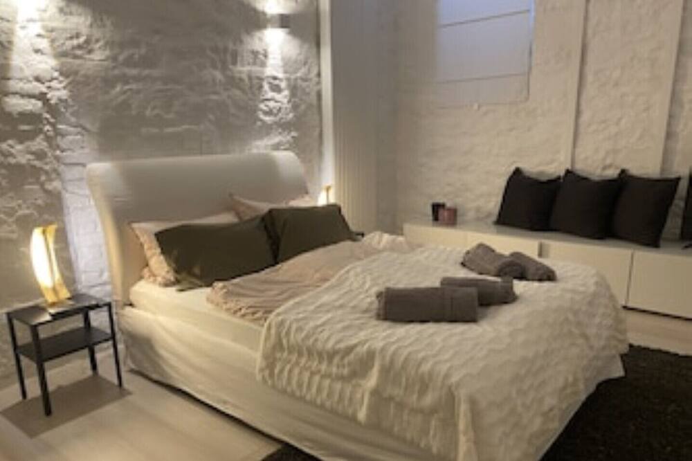 Photo of Bedroom in Mannheim City Centre