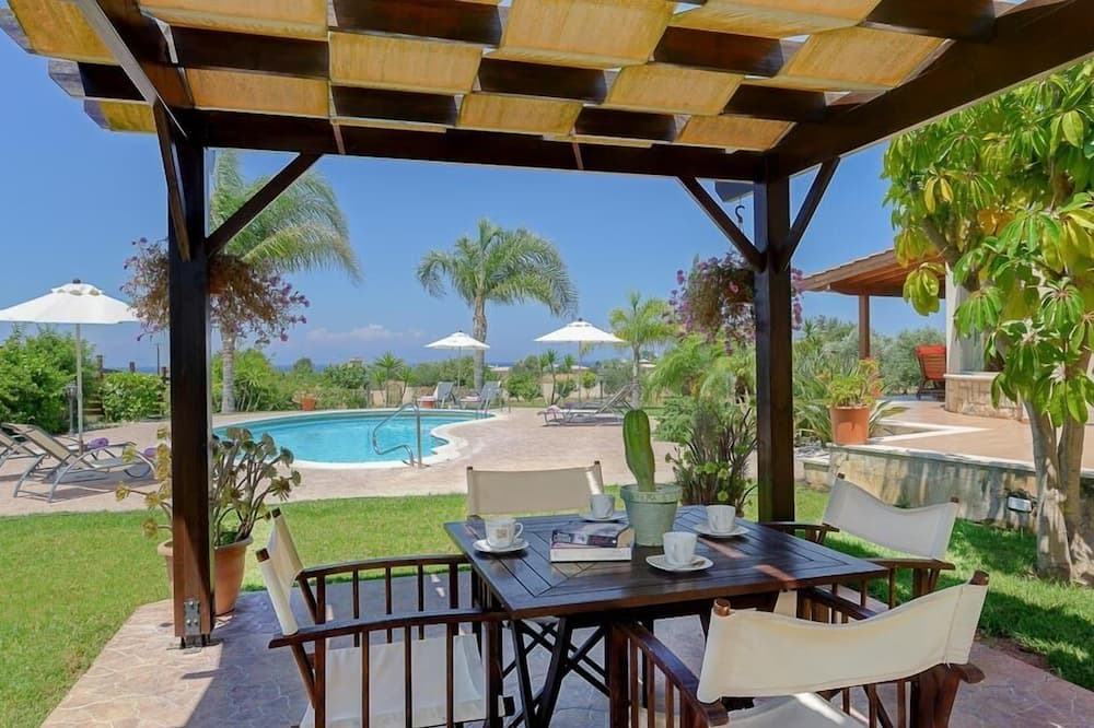 Photo of Patio Balcony in Latchi