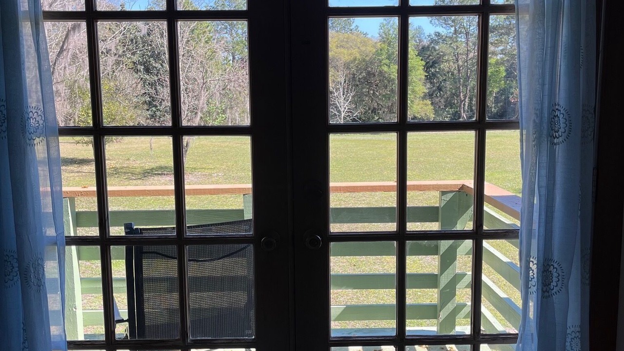 Photo of Others in Micanopy