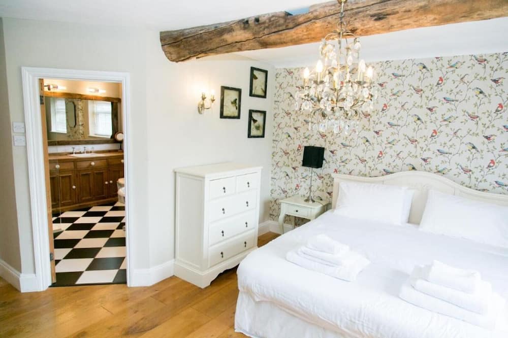 Photo of Bedroom in Daventry