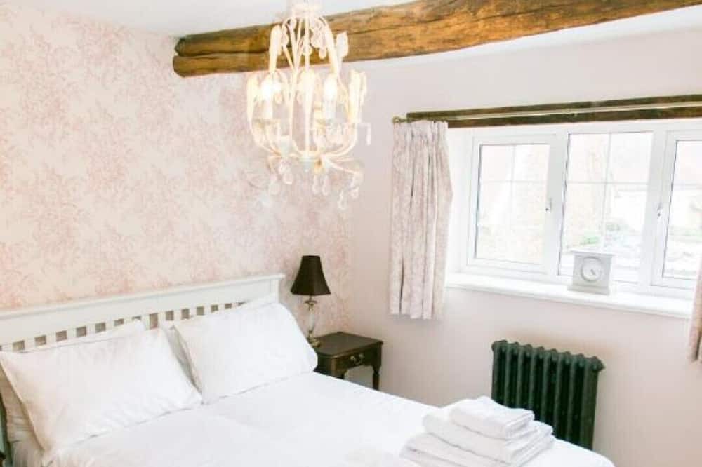 Photo of Bedroom in Daventry
