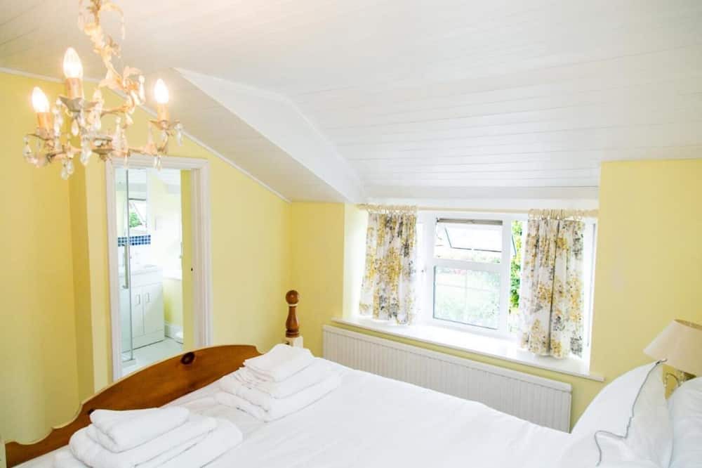 Photo of Bedroom in Daventry