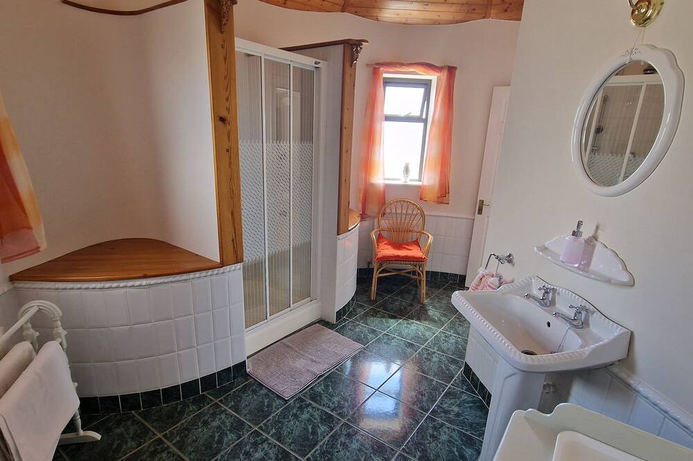 Photo of Bathroom in Duncannon
