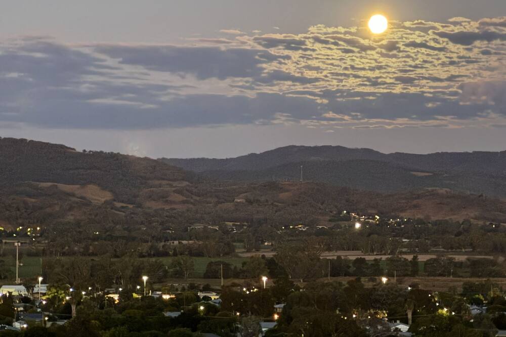 Photo of Outdoor in Hillvue