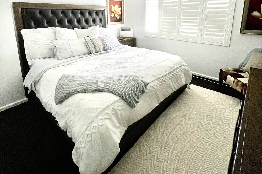 Photo of Bedroom in Hillvue