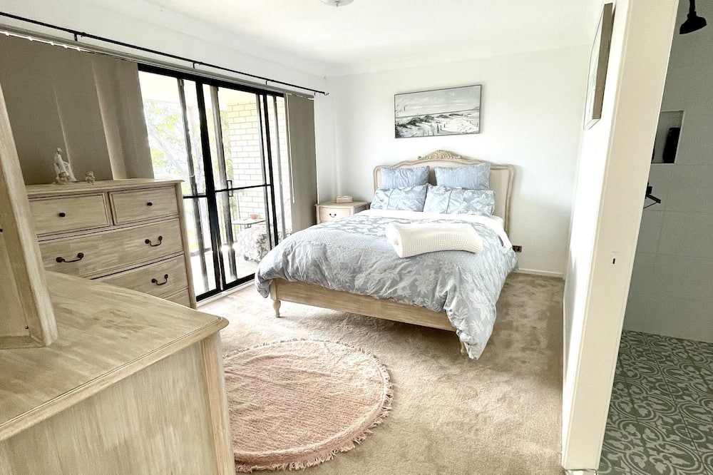 Photo of Bedroom in Hillvue