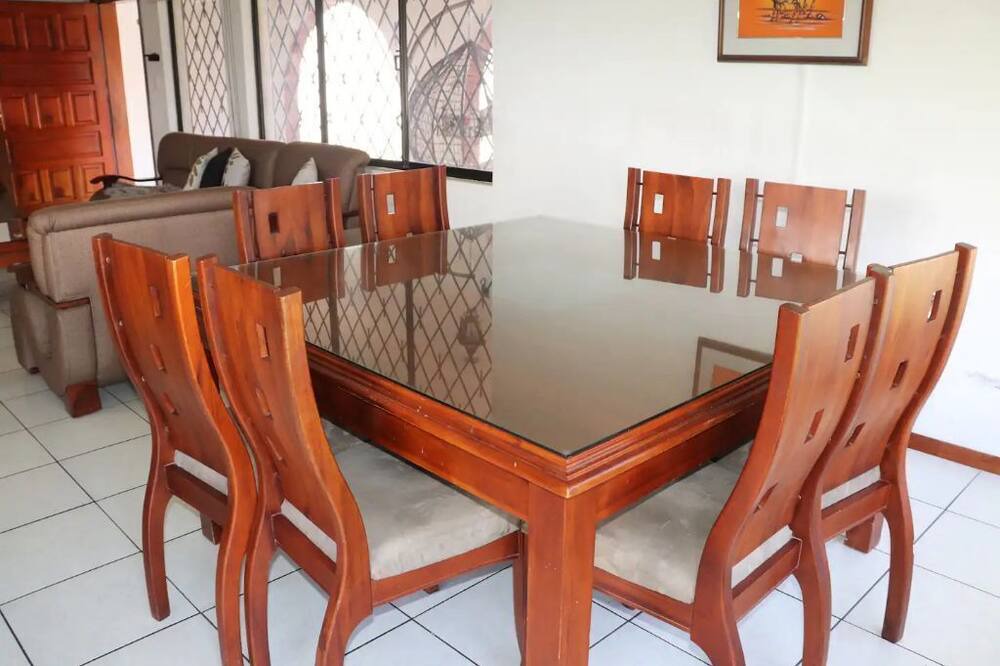 Photo of Kitchen in Tumbaco