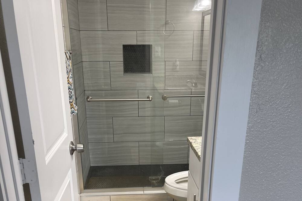 Photo of Bathroom in Arlington