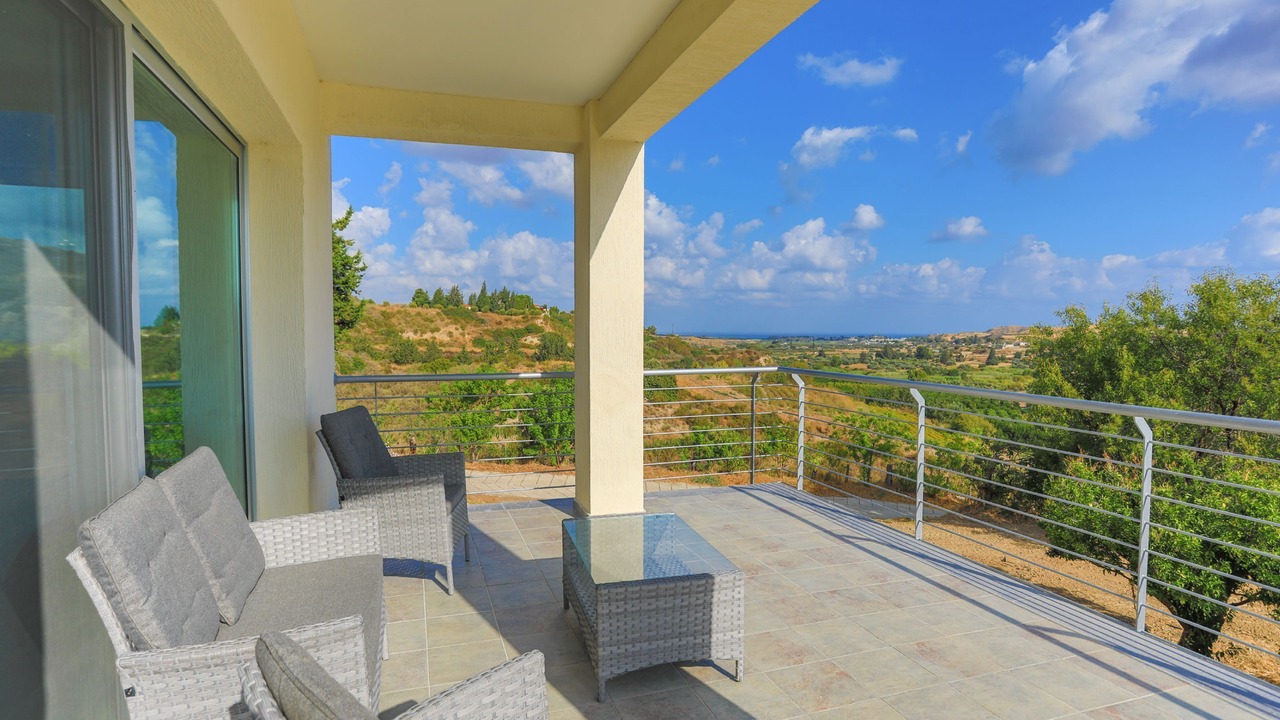 Photo of Patio Balcony in Goudi