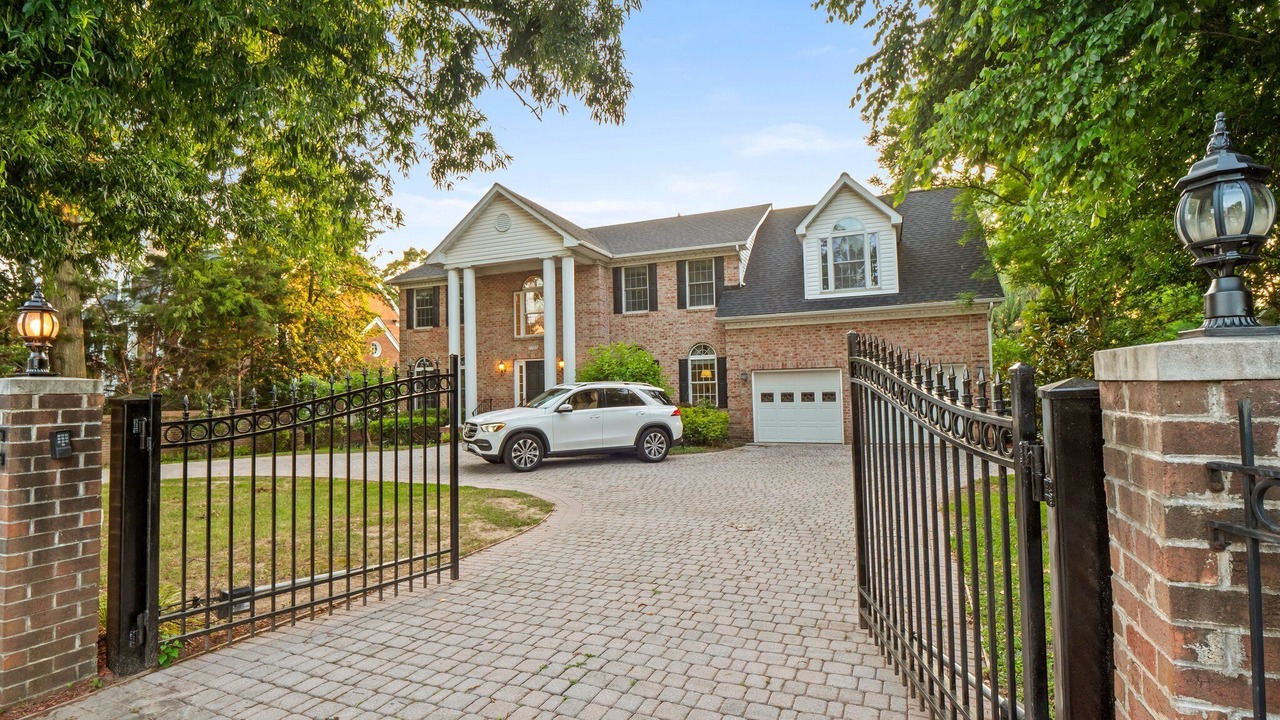 Photo of Outdoor in Addison Heights