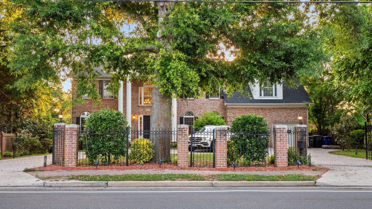 Photo of Outdoor in Addison Heights