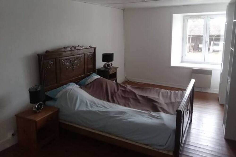 Photo of Bedroom in Carhaix-Plouguer