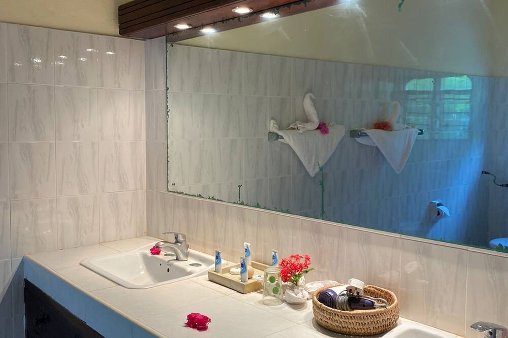 Photo of Bathroom in Watamu
