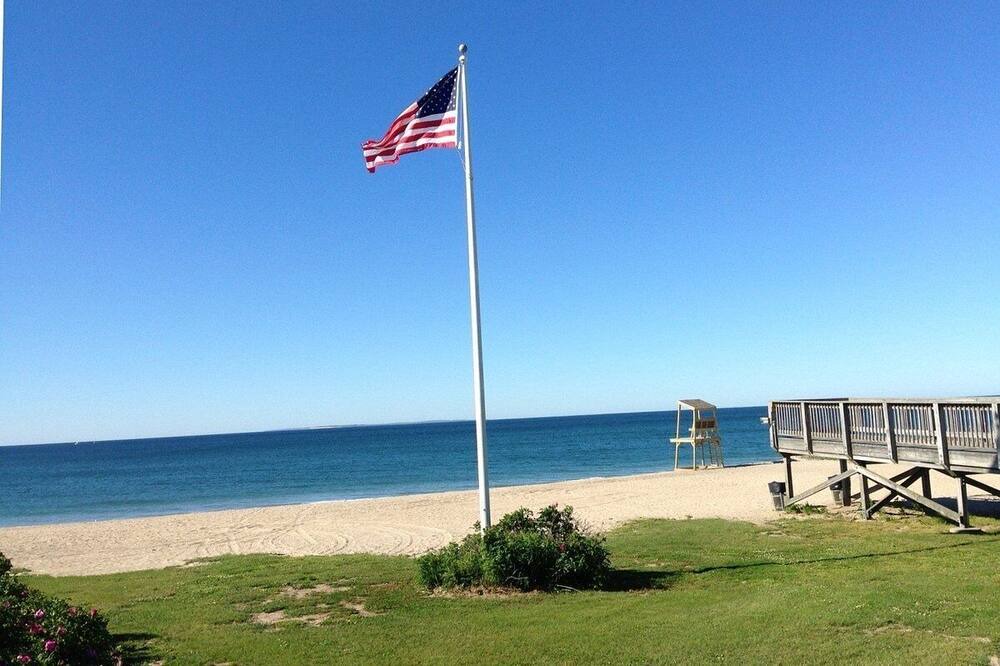Photo of Others in Matunuck