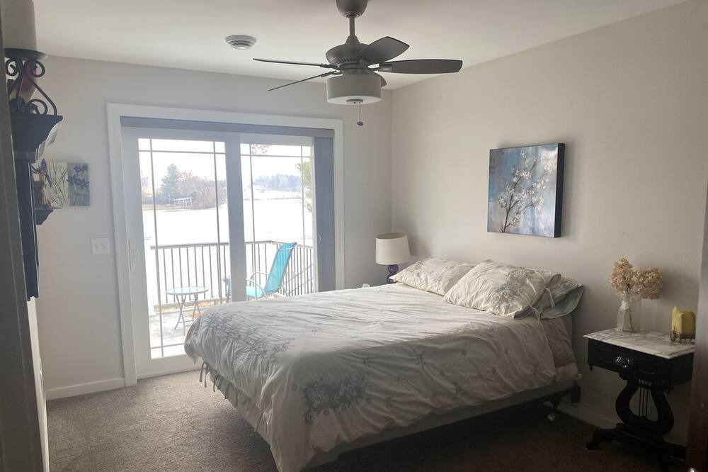 Photo of Bedroom in Lodi