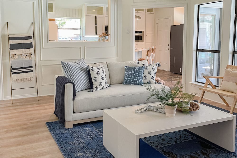 Photo of Livingroom in Grapevine
