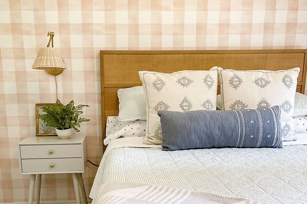 Photo of Bedroom in Grapevine