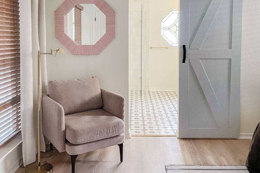 Photo of Bedroom in Grapevine