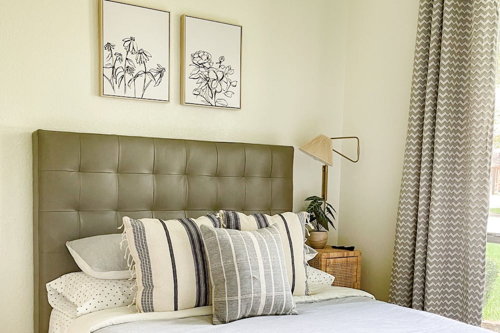 Photo of Bedroom in Grapevine