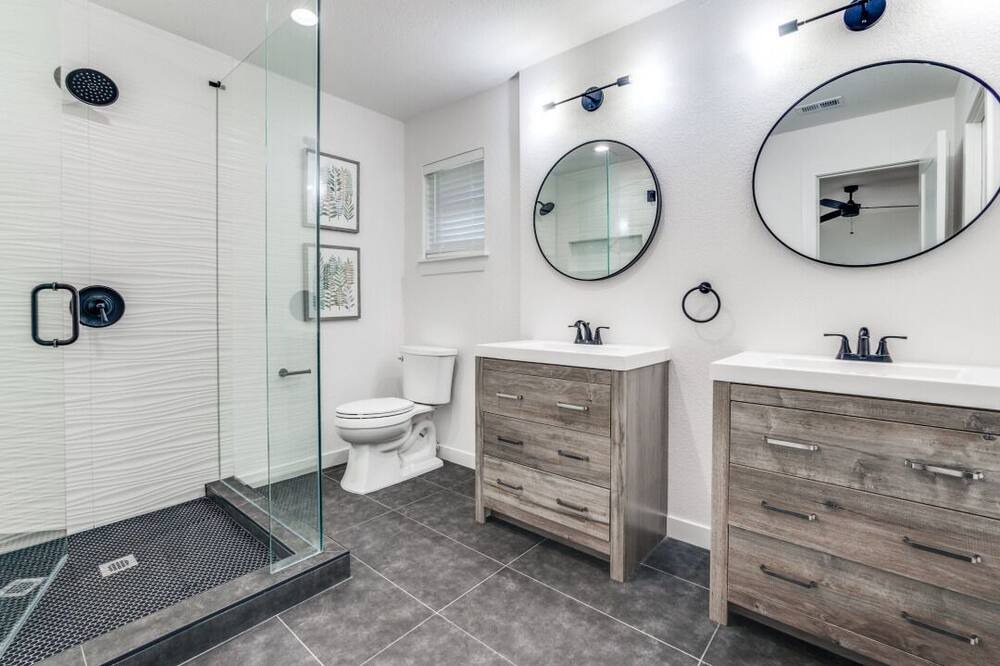 Photo of Bathroom in Grapevine