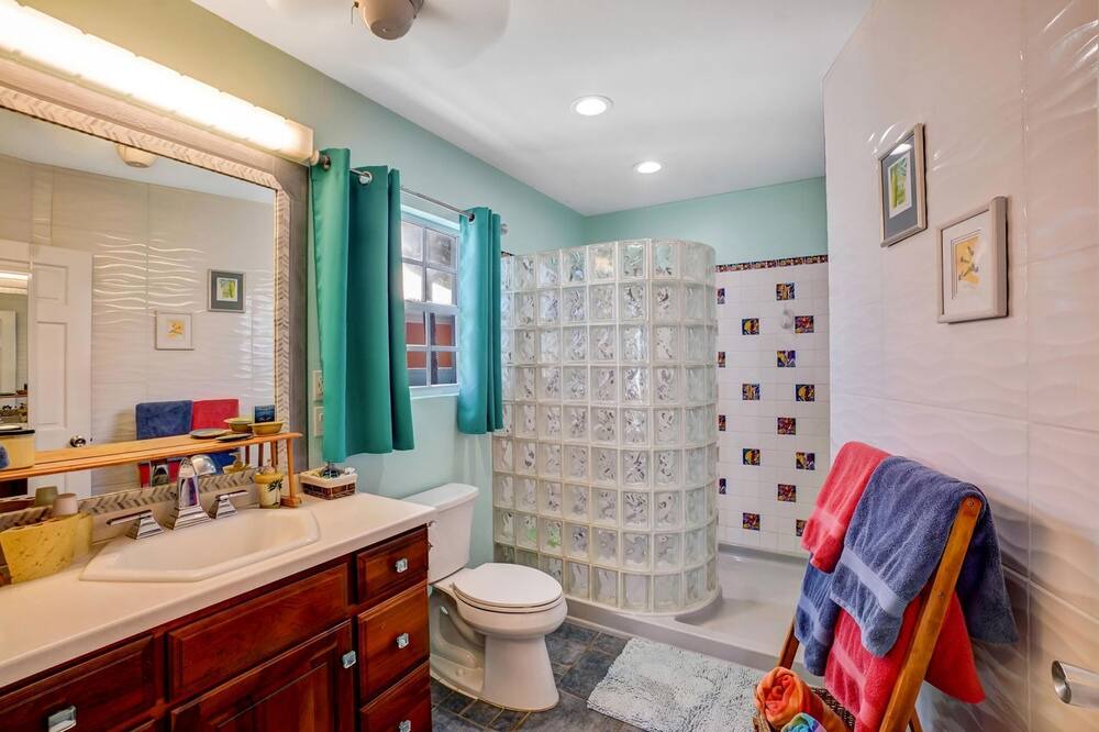 Photo of Bathroom in Cane Bay