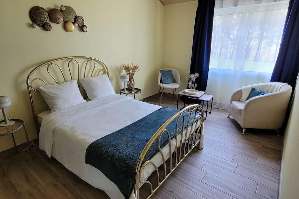 Photo of Bedroom in Plomodiern