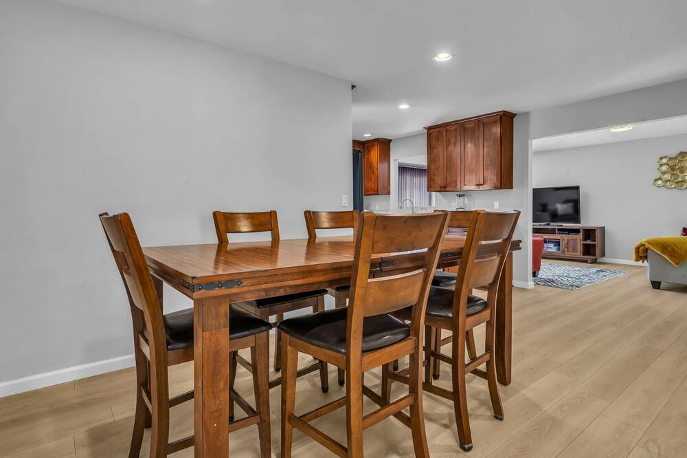 Photo of Kitchen in Lake Balboa