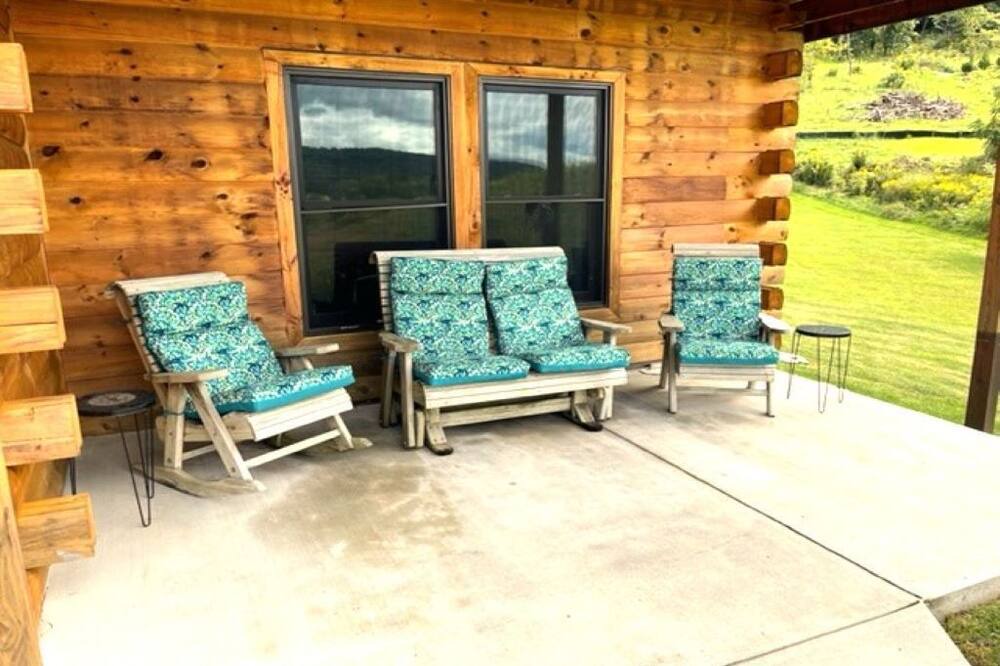 Photo of Patio Balcony in Goldbond