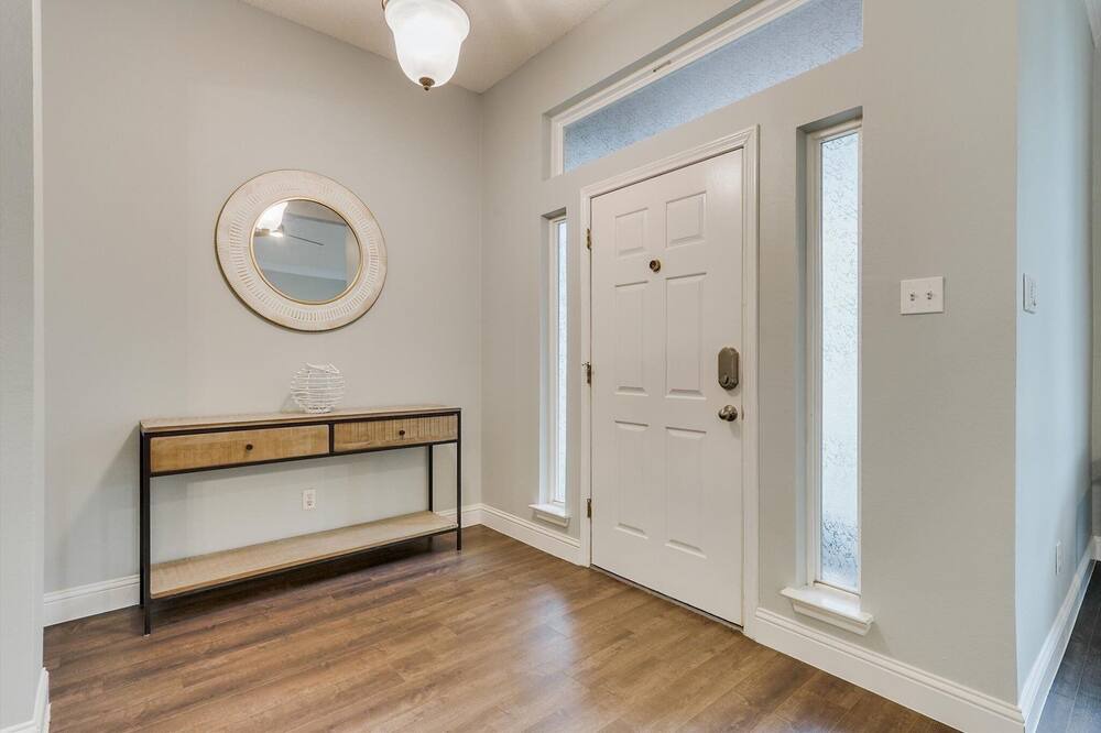 Photo of Bedroom in Grapevine