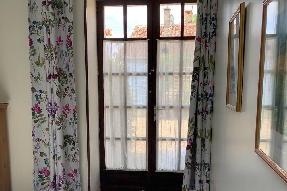 Photo of Bedroom in Agris