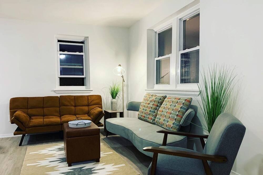 Photo of Livingroom in Shawanese