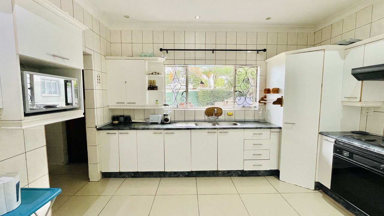 Photo of Kitchen in Beacon Bay